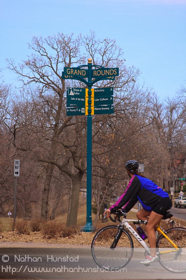 A direction sign for the Grand Rounds in Minneapolis